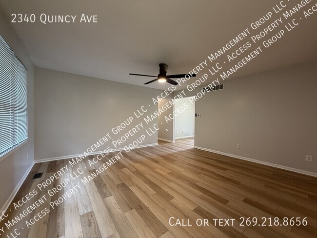 Foto del edificio - 2340 Quincy Ave