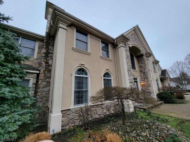 32 Vista Trail, Wayne, NJ 07470 Room for Rent in Wayne, NJ