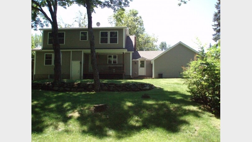 Foto principal - 84 Greensboro Rd