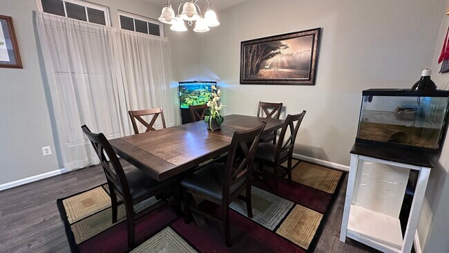 Foto del edificio - 154 Leeds Creek Cir