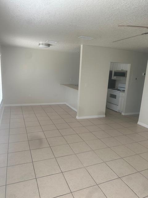 Building Photo - 712 Indian River Ave