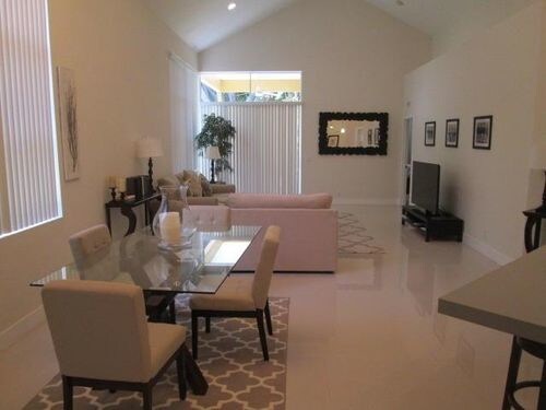 Foto del edificio - 2488 NW 66th Dr