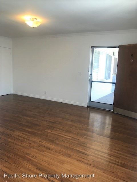 Foto del edificio - 11321 Massachusetts Ave