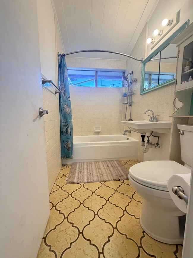 Foto del edificio - 11914 Volunteer Ave