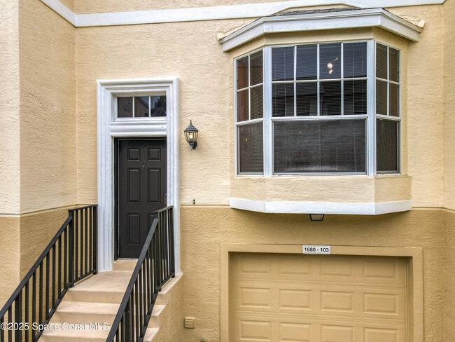 Building Photo - 1680 42nd Square