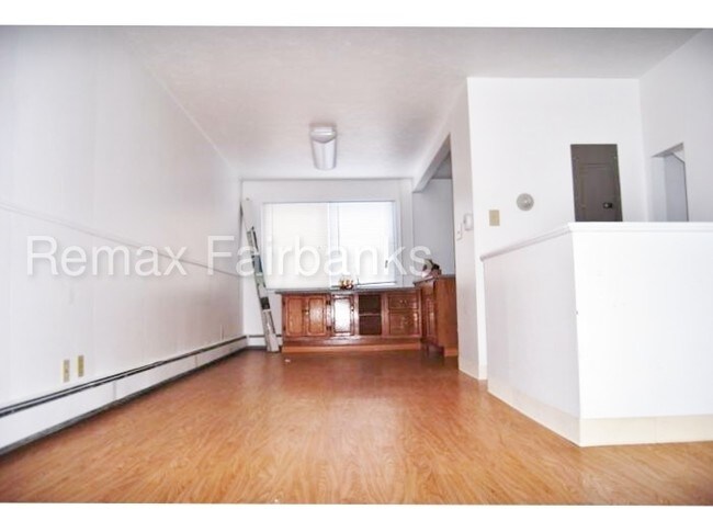 Building Photo - 2108 McCullam Ave