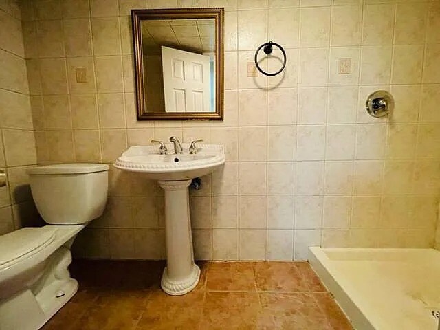 Foto del edificio - 158-45-145 76th Rd