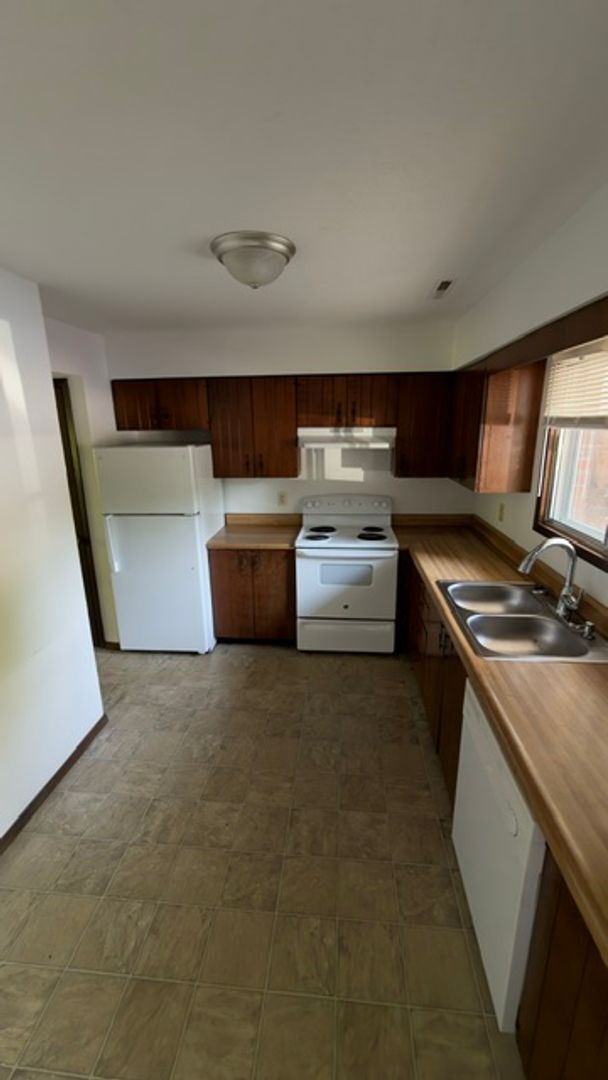 Building Photo - 6 Hackberry Ct