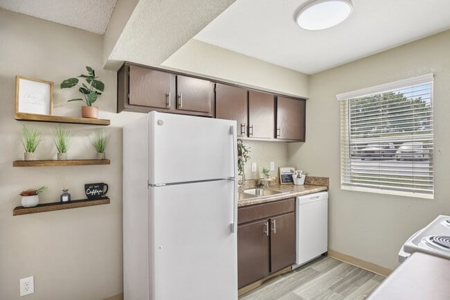 Building Photo - The Villages Apartment Homes