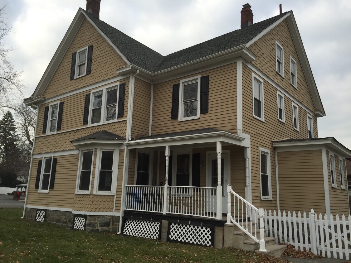 Exterior - 4 Baker Ave