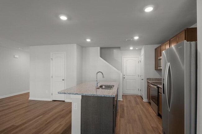 Building Photo - 21432 Scuttle St