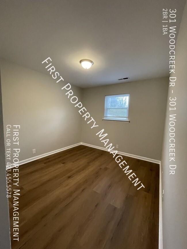 Building Photo - 301 Woodcreek Rd