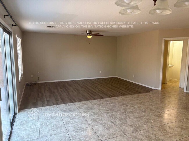 Foto del edificio - 13029 W Lisbon Ln
