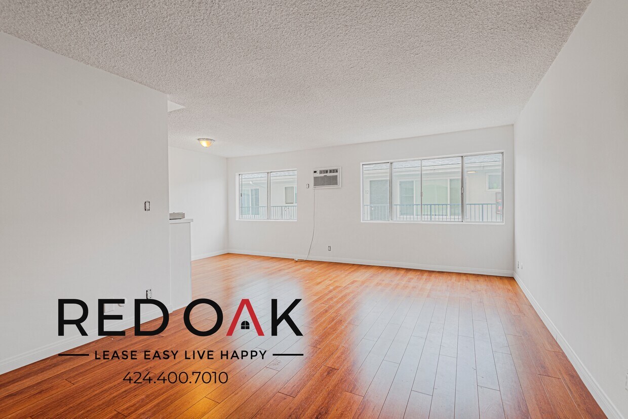 Foto principal - 7010 Lanewood Ave
