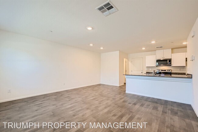Foto del edificio - 3 br, 2.5 bath House - 7940 Fields Forever...
