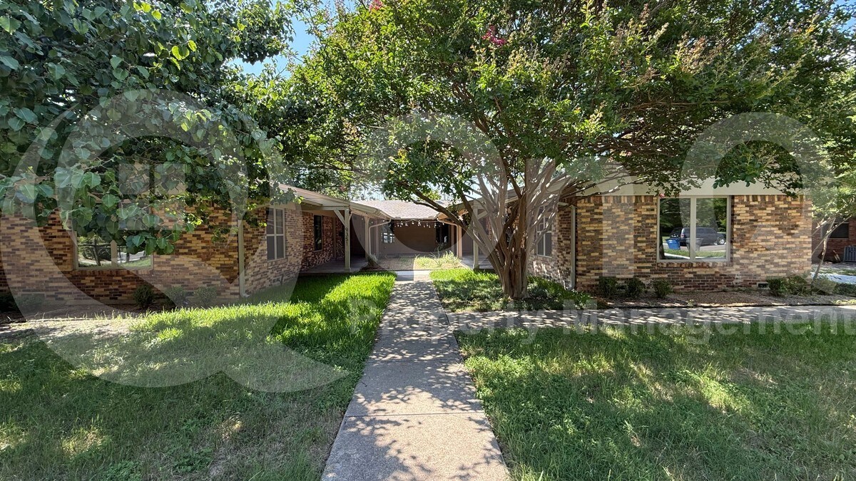 Primary Photo - 9351 Angora St