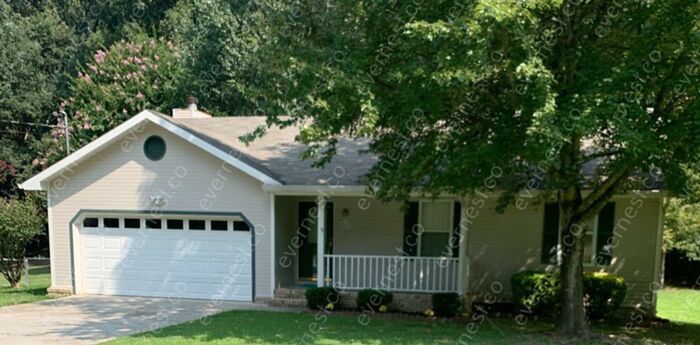 Primary Photo - 4911 Hunter Village Dr