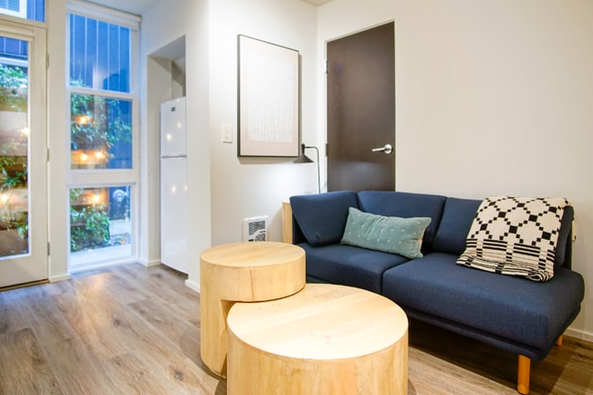 Photo - 3937 NE Mallory Ave Apartment