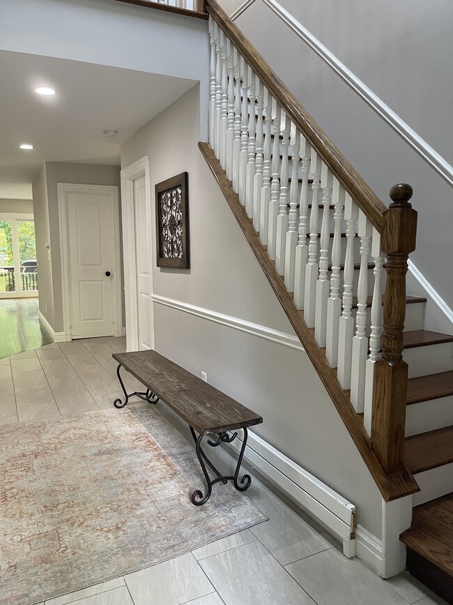 Building Photo - 64 Pheasant Run