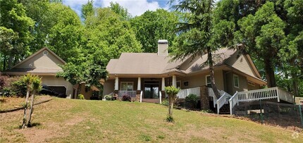 Building Photo - 225 Silver Birch Ct