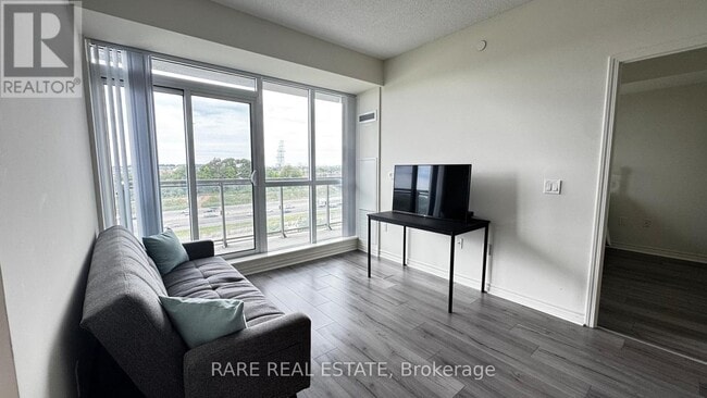 Photo du bâtiment - 349-349 Rathburn Rd W