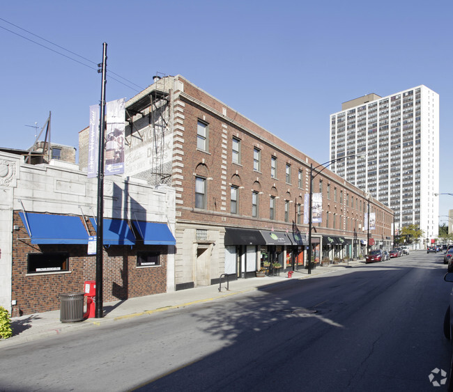Building Photo - Graceway Corners