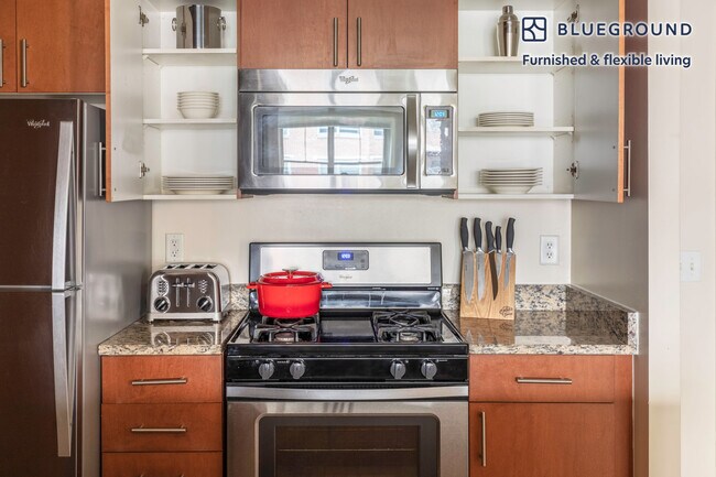 Foto del edificio - 2400 M St NW