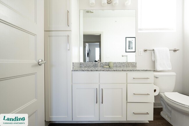 Foto del edificio - 340 W 25th St