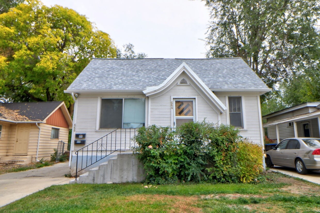 Primary Photo - Provo Upstairs Apartment