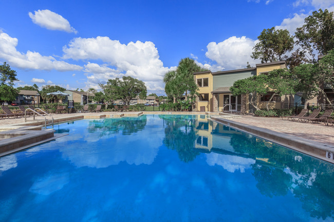 Foto del edificio - The Fountains at Forestwood