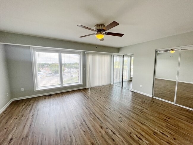 Building Photo - 3 Bedroom Town Home in Covington, KY!