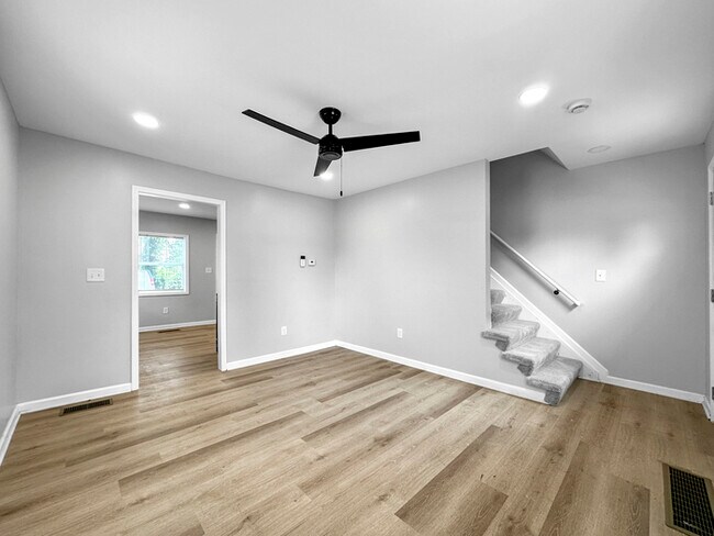 Foto del edificio - Charming 2 beds 1 baths in Columbus!