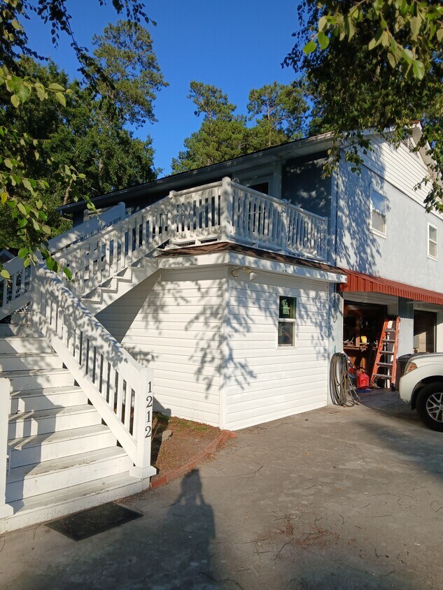 Foto del edificio - 1212 Manorway Dr