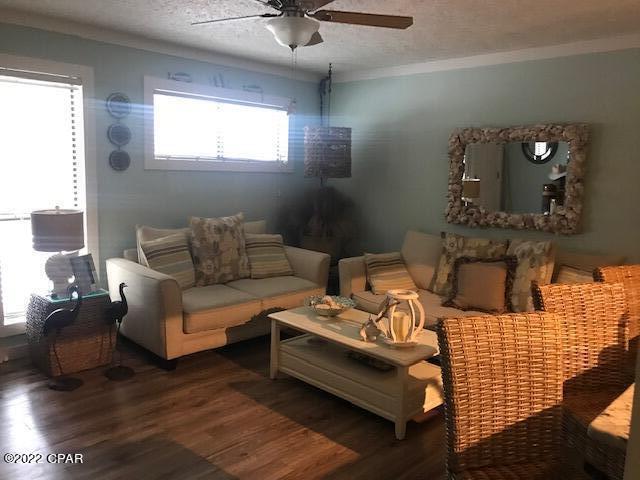Foto del edificio - 6903 N Lagoon Dr