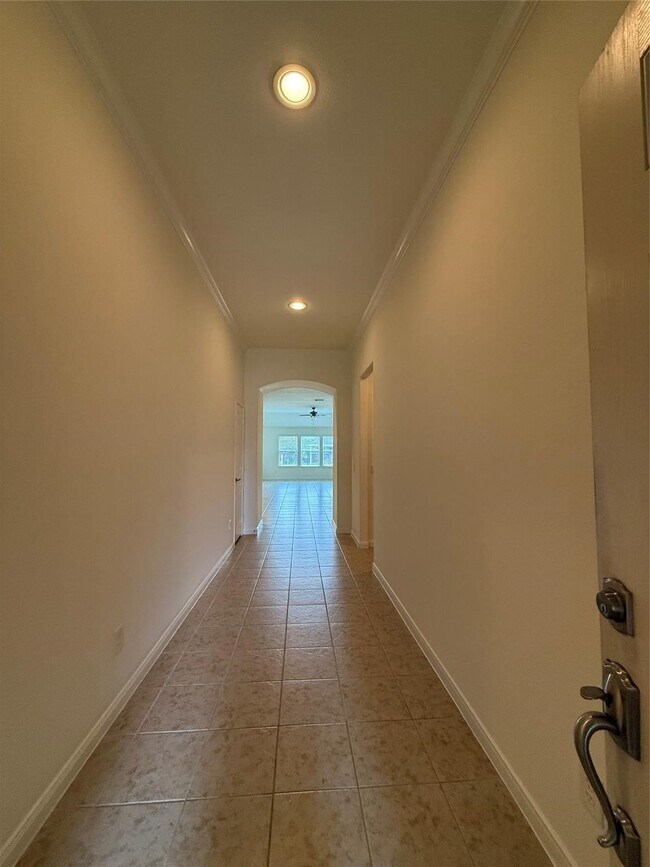 Foto del edificio - 22646 Triangle Ridge Dr