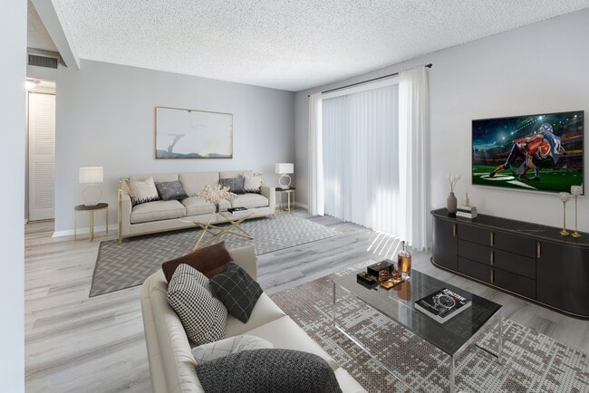 Sala de estar - Mystic Bay Apartments