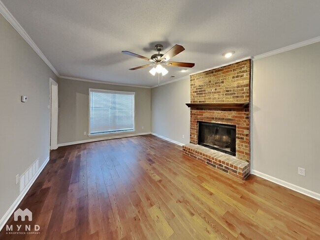 Foto del edificio - 2433 Dove Glen Cove