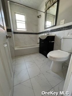 Foto del edificio - 77-01 62nd St