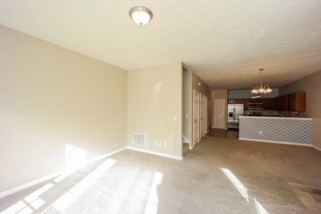 Building Photo - 1701 Carrington Dr