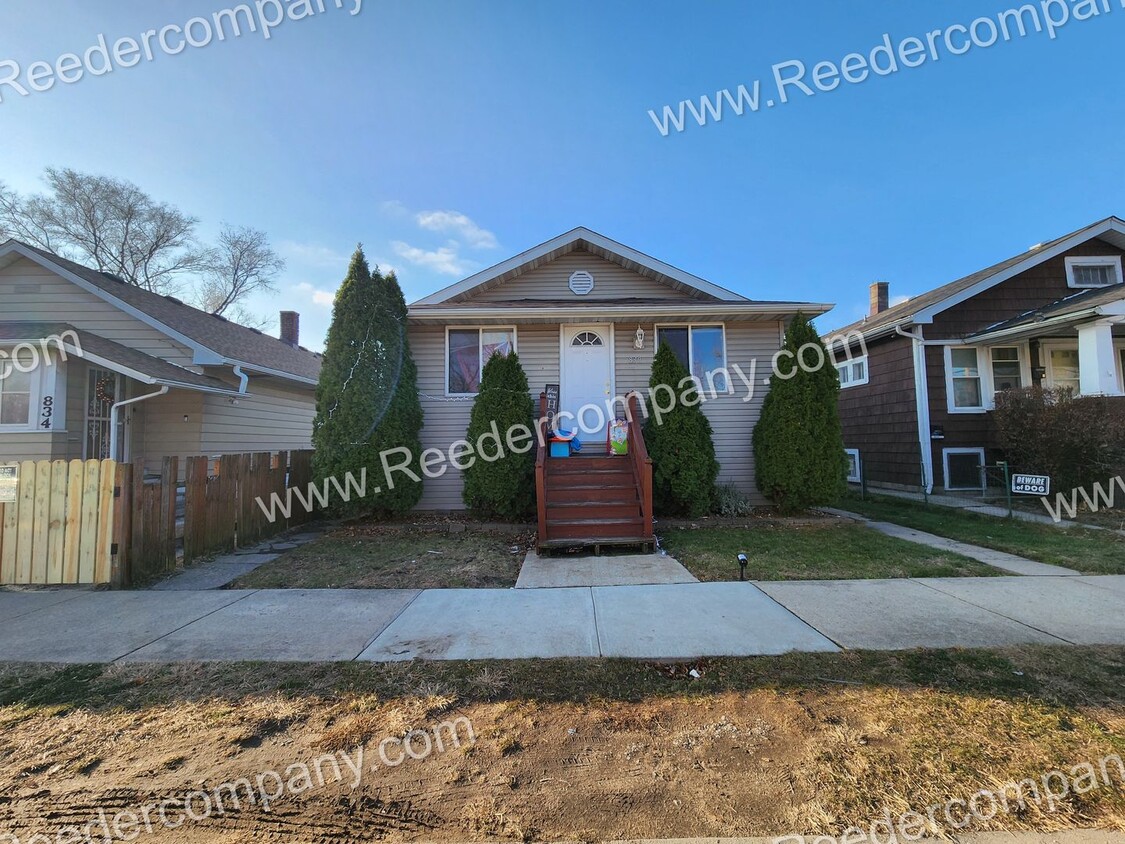 Foto principal - 830 Wilcox St