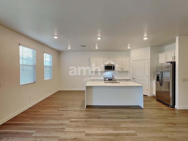 Building Photo - 6482 E Paseo Alga