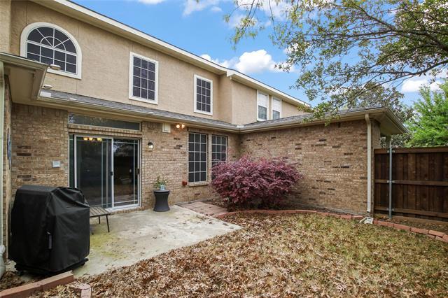 Foto del edificio - 6310 Cedar Falls Dr