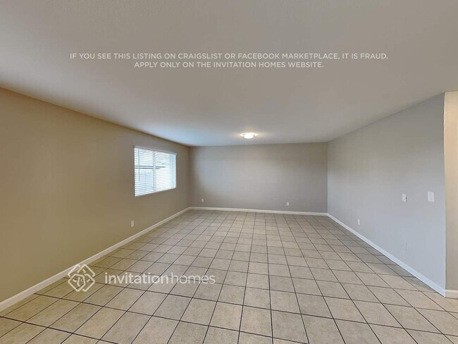 Foto del edificio - 4709 W Paradise Ln
