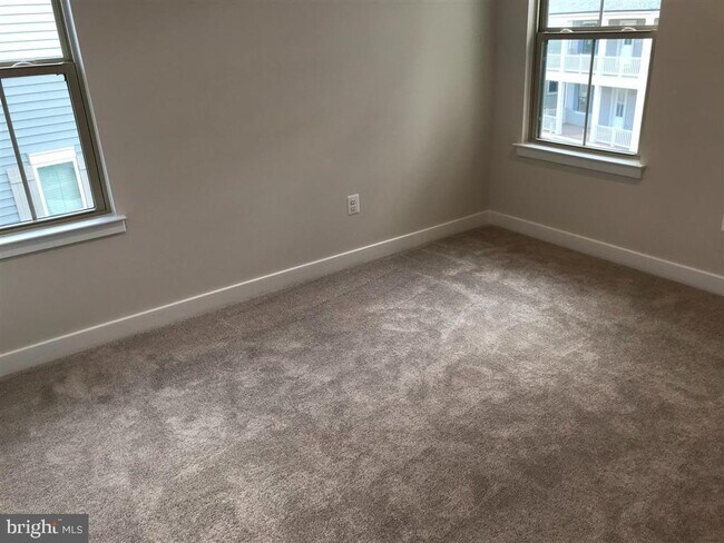 Foto del edificio - 3581 Shady Pines St