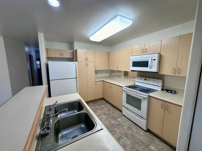 Building Photo - For Rent – [Havens of I’I Vistas II] 95-10...