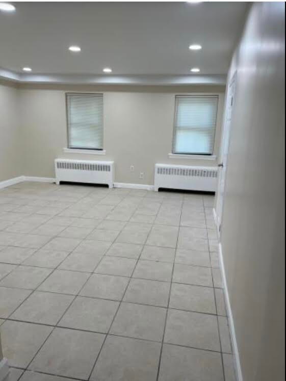 Foto del edificio - 2215 Wallace Ave