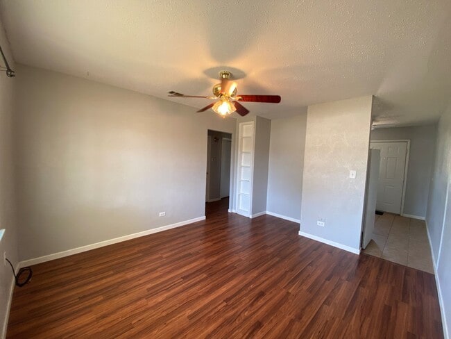 Foto del edificio - 3214 W Kansas Ave