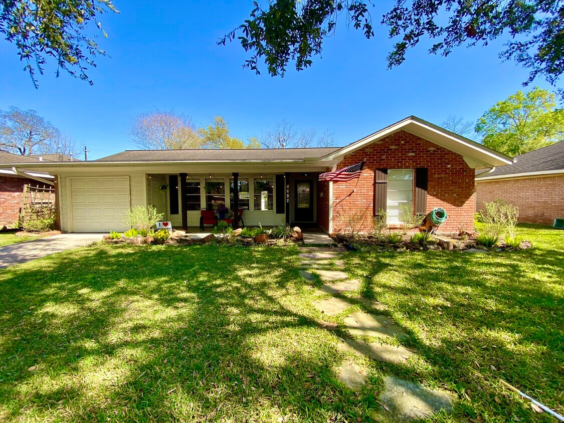 5314 Stillbrooke Dr, Houston, TX 77096 House for Rent in Houston, TX