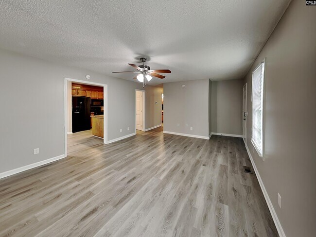 Building Photo - 113 Green Springs Ct