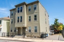 Building Photo - 39 Walnut St
